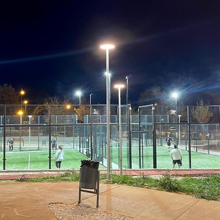 Отель Stephouse Pozuelo Europa Посуэло-де-Аларкон Экстерьер фото